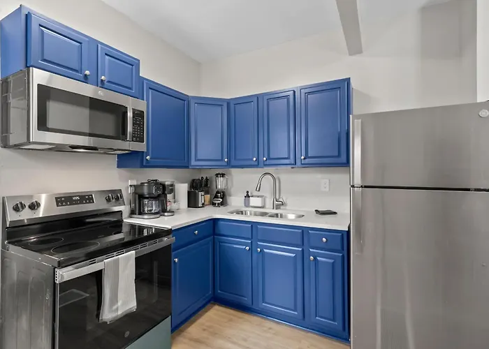 North Pearl Residencies 876 Columbus