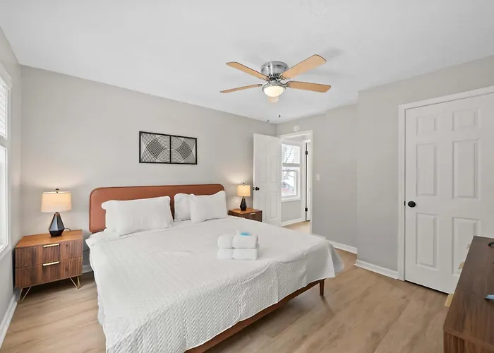 Holiday home North Pearl Residencies 876 *