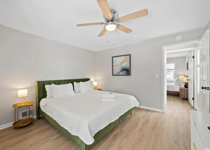 North Pearl Residencies 876 Holiday home Columbus